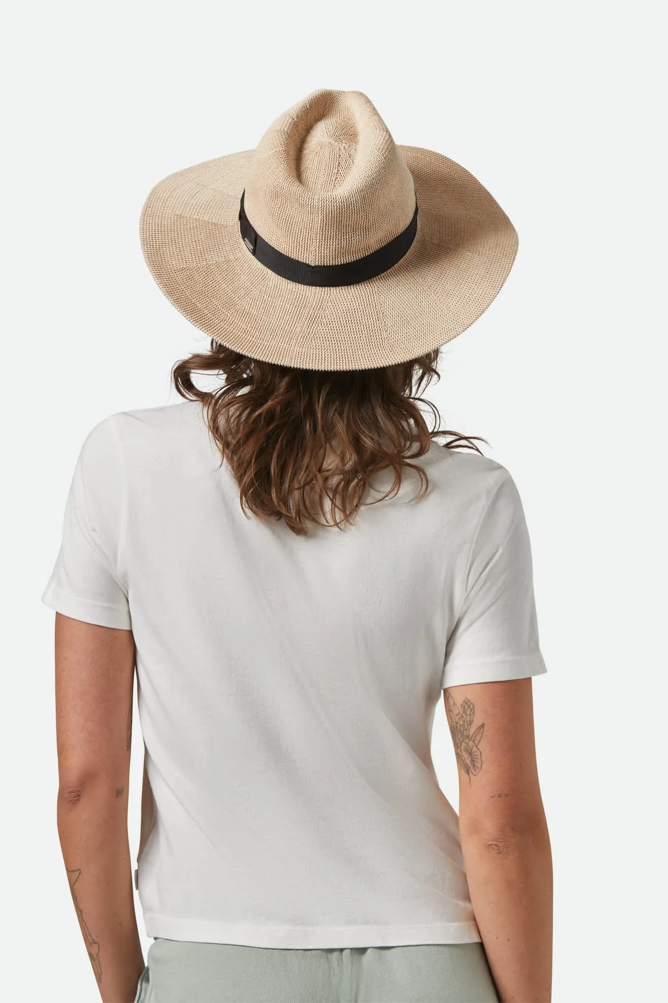 Lyons Knit Pattern Packable Hat - Light Tan/Light Tan