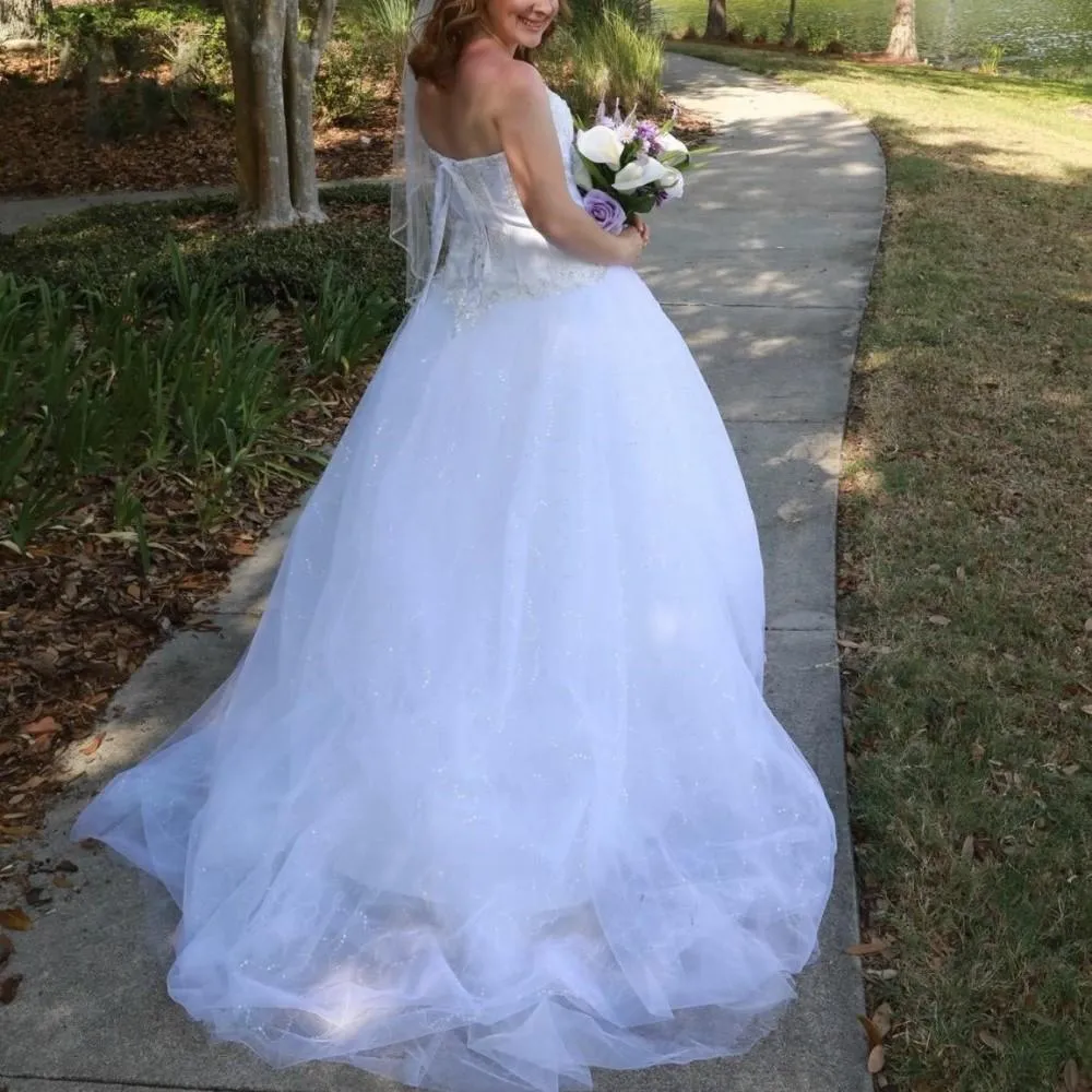 Sweetheart Beaded Corset Bodice Classic Tulle Wedding Dress
