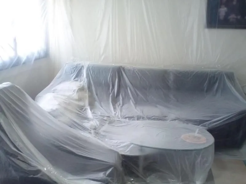 Waterproof and Dust Proof Protect Against Paint Spillage Plastic Cover / Drop Sheet Excellent Coverage for Flooring, Furniture, Electrical Appliances